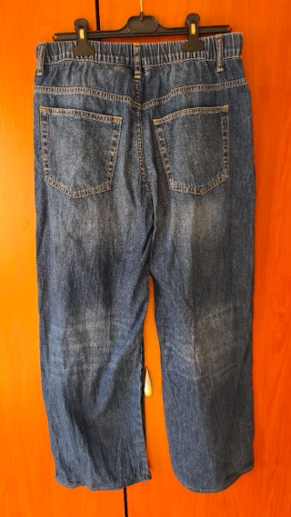 Pantalón vaquero Zara ancho