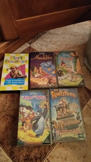 Películas Disney VHS (Español)