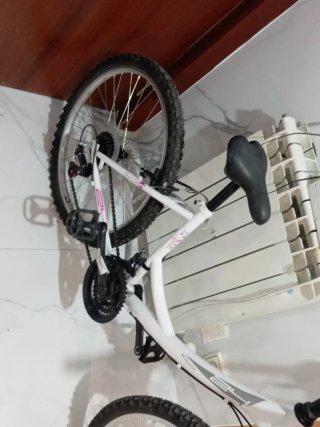 Bicicleta Montaña Blanca
