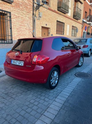 Toyota Auris 2009