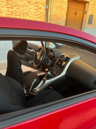 Toyota Auris 2009