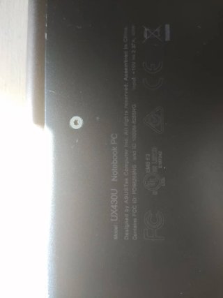 Portátil Asus Zenbook UX430U