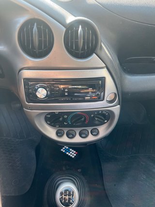 Ford Ka 2004