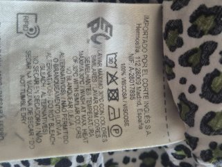 Blusa sin mangas EASY WEAR estampado leopardo