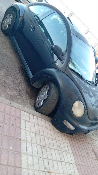 Volkswagen Beetle 2005