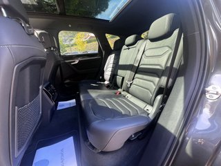 Volkswagen Touareg R-Line 3.0 V6 TDI 170kW Tip 4M