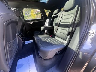 Volkswagen Touareg R-Line 3.0 V6 TDI 170kW Tip 4M