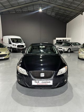 SEAT Exeo