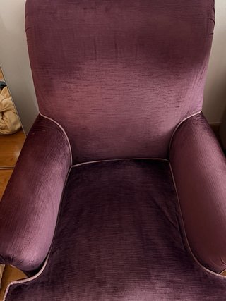 Butaca Orejera Vintage Terciopelo Morado