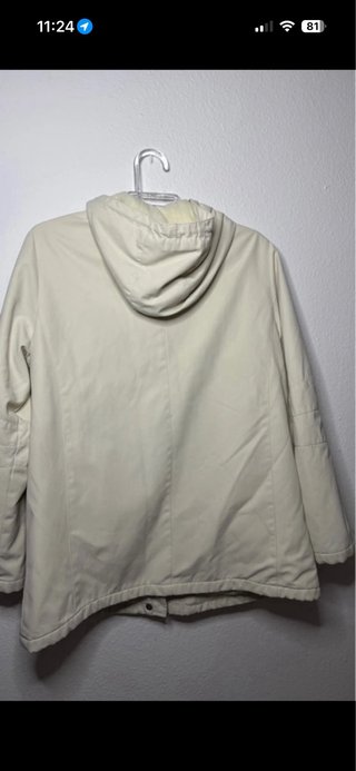 Chaqueta blanca calentita con forro