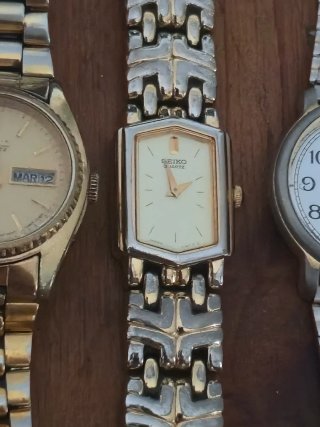 Lotto di 8 orologi di marca