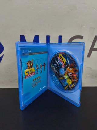 PS4 Crash Team Racing Nitro Fueled
