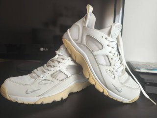 Nike Air Huarache Trainer Low Blancas