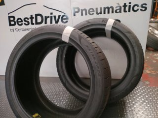 Neumáticos de ocasión 315/35 R22 111Y