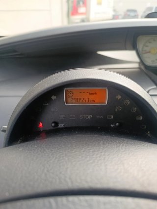 Peugeot 806 2011
