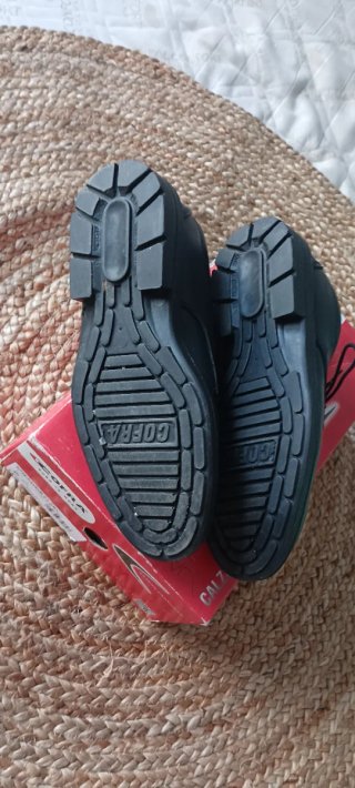 Zapatos de seguridad negros