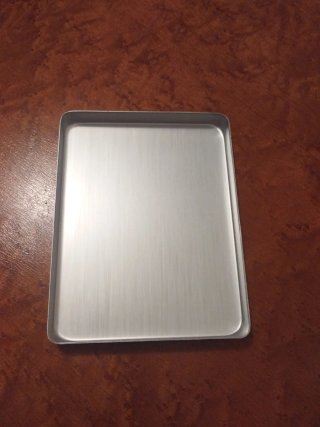 Bandeja metálica para clínicas