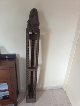 Estantería Tótem Madera CDs