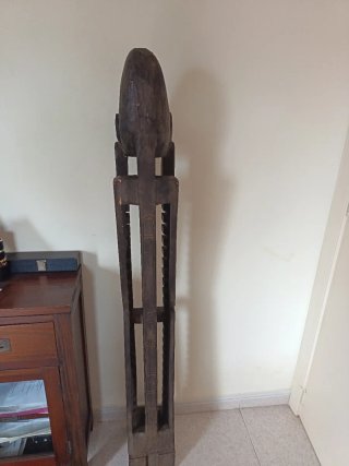 Estantería Tótem Madera CDs