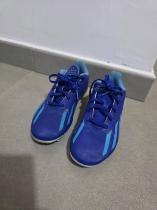 Botas fútbol niño/niña Talla 34 Adidas Messi