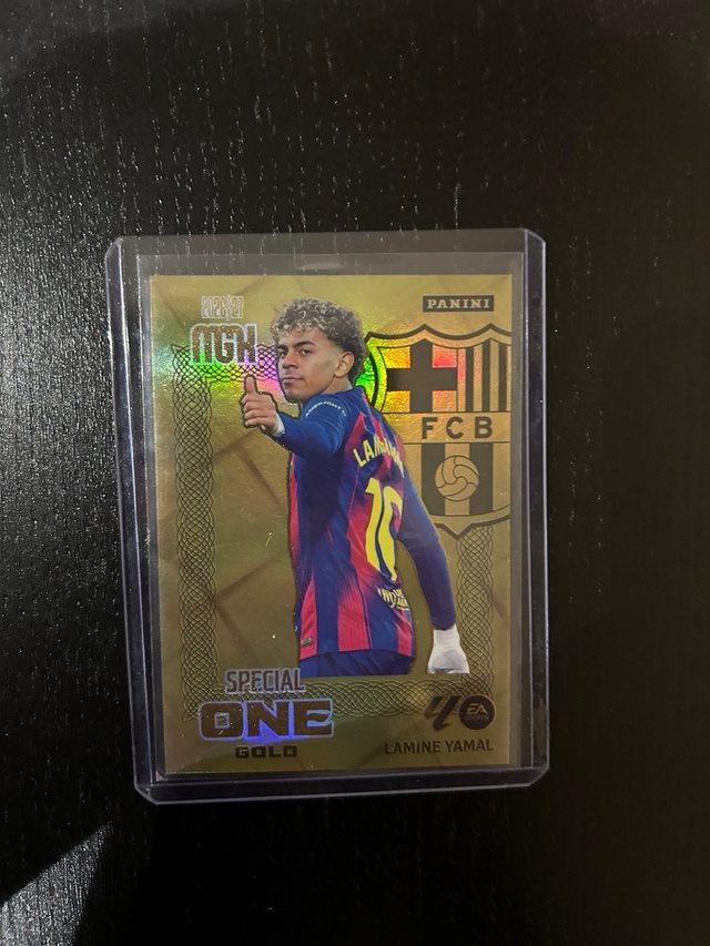 Panini FC Barcelona Lamine Yamal Special One Gold