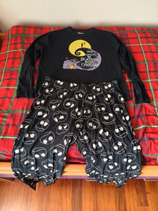 Pijama Pesadilla Antes de Navidad Talla M