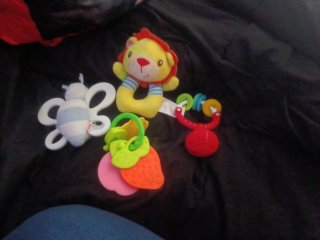 Lote Juguetes Bebé: León, Mariposa, Frutas
