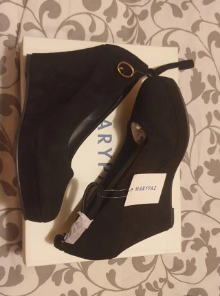 Zapatos de plataforma Marypaz negros