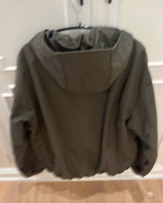 Chaqueta Zara hombre temporada 2025
