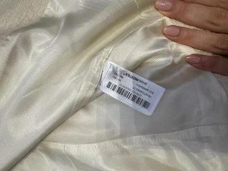 Completo Zara Beige