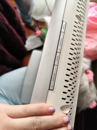 Philips FlatTV HD Blanco + Mando