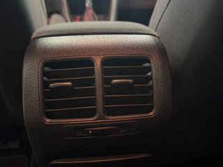 VOLKSWAGEN Golf 2.0 TSI 210cv DSG 6 vel GTI