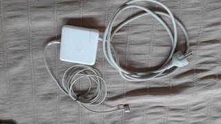 MacBook Pro 15 2015 16GB RAM 256GB SSD