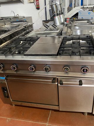 Cocina Repagas 4 fuegos + plancha y horno