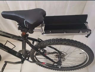 Vendo bicicleta MTB 21V 26" con alforjas