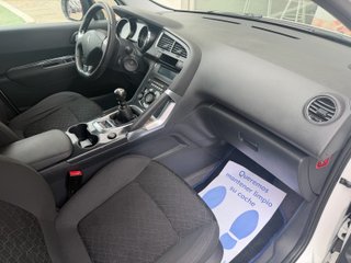 Peugeot 3008 Allure 1.2 PureTech 130 S&S
