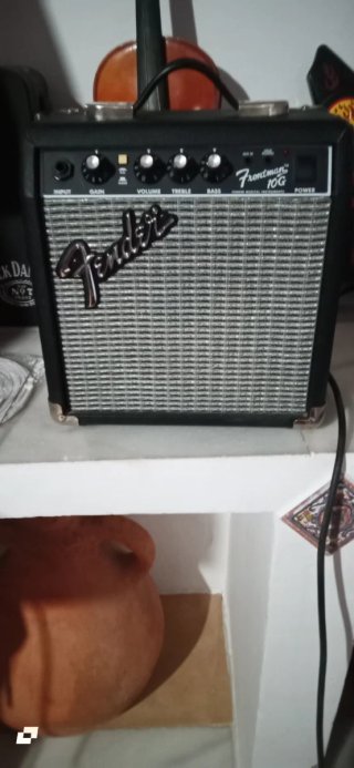 Amplificador Fender Frontman 10G