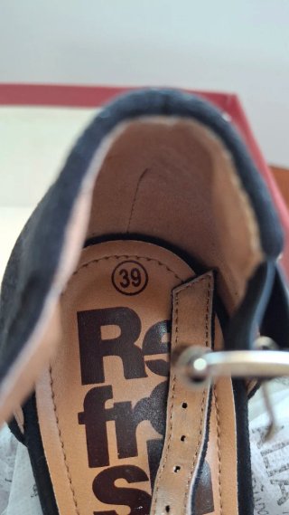 Zapatos Refresh tacón ancho negros talla 39