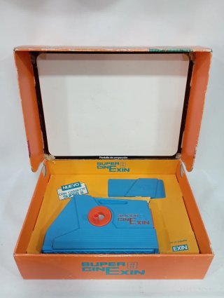 Proyector Cinexin Super 8 con Cassette