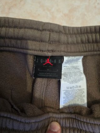 Nike Jordan x Paris Saint-Germain suit
