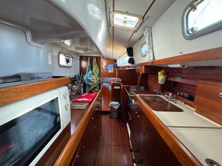 Beneteau Oceanis 44 CC Velero
