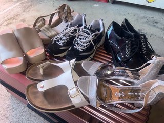 Lote Zapatos Mujer Beige y Plateado, 7 pares