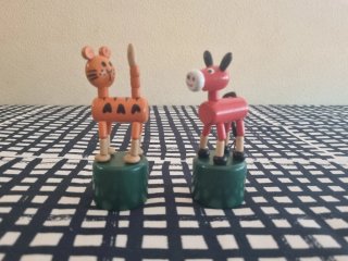 Muñecos de madera animales