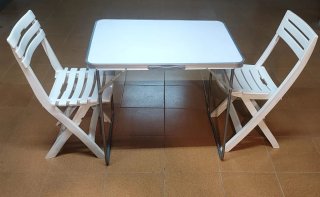 Mesa y 2 Sillas todo Plegable.