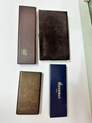 Set di astucci per penne stilografiche Montblanc e Waterman
