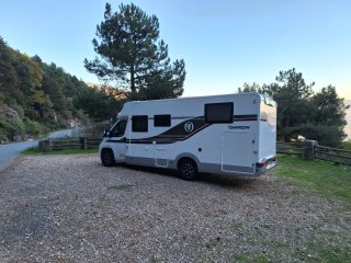 Autocaravana Elnagh Barón 573