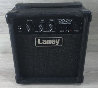 Laney Lx10