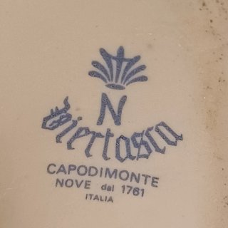 Pato Capodimonte de porcelana. Edición Limitada.