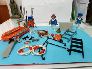 Piezas Playmobil Barco y Figuras