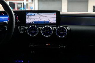 MERCEDES-BENZ CLA 200 D DCT Shooting Brake 2025